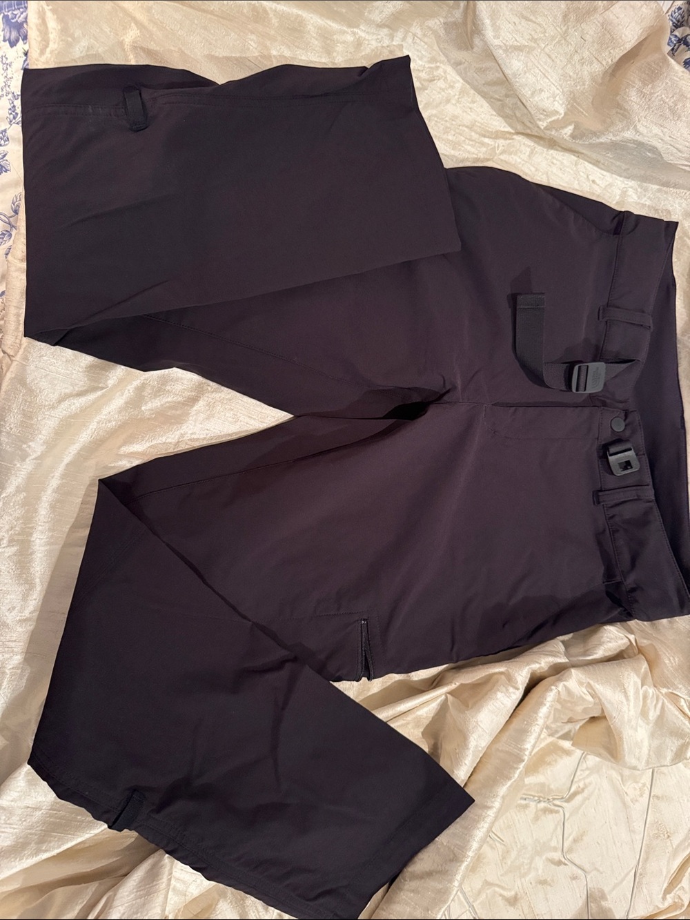 The North Face Women’s Black Technical Cargo Pants